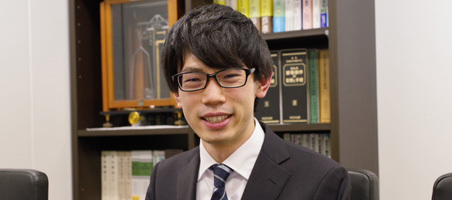 弁護士加藤靖裕