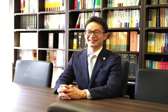 弁護士杉田聡士