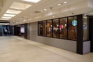 横浜西口ジョイナス地下街４